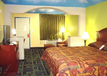 Regency Inn hotel thumbnail 2