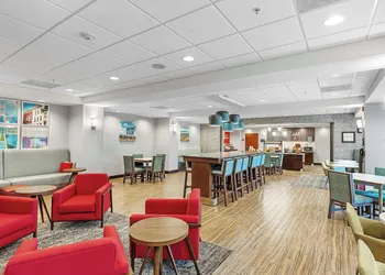 Hampton Inn Atmore hotel thumbnail 2