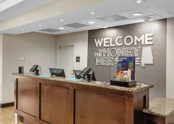 Hampton Inn Atmore hotel thumbnail 6