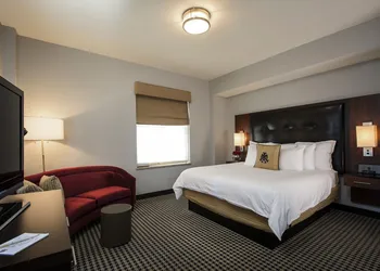 The Mayo Hotel hotel thumbnail 6