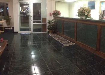 Garden Inn & Suites hotel thumbnail 2