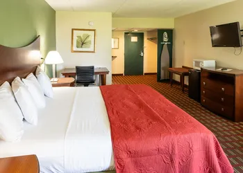 Select Inn Murfreesboro hotel thumbnail 6