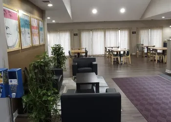 AmericInn by Wyndham Fort Atkinson hotel thumbnail 3