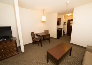 Holiday Inn Express & Suites Slave Lake by IHG hotel thumbnail 5