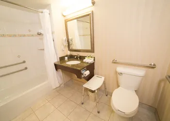 Holiday Inn Express & Suites Slave Lake by IHG hotel thumbnail 7