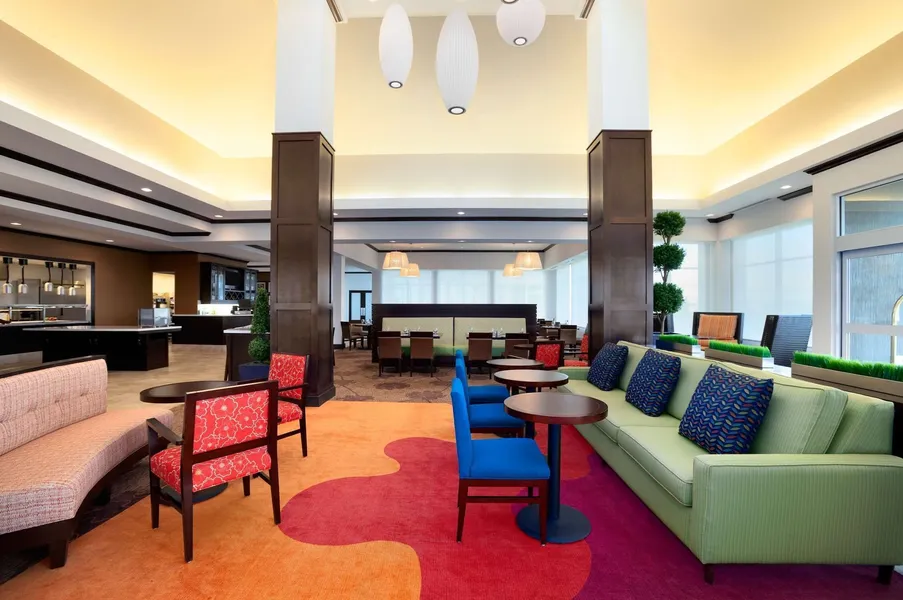 Hilton Garden Inn Edmonton International Airport hotel detail image 2