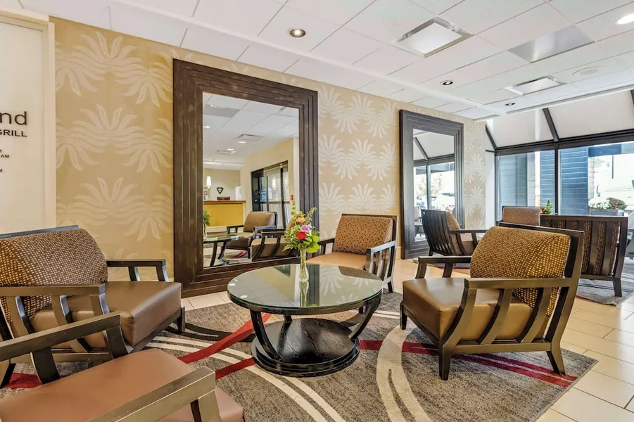 Best Western Plus InnTowner Madison hotel detail image 2