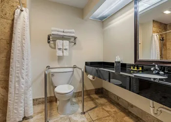 Best Western Plus InnTowner Madison hotel thumbnail 7