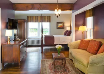 Hillbrook Inn hotel thumbnail 6