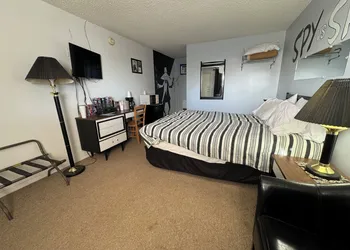 Stagecoach 66 Motel by Capital O hotel thumbnail 6