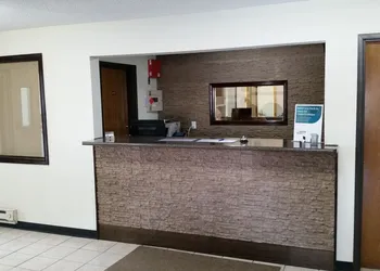 Rodeway Inn Cedar Rapids Westdale hotel thumbnail 4