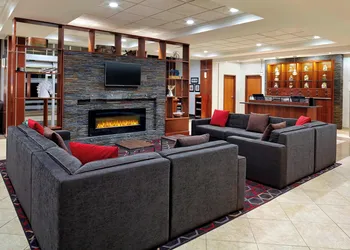 Four Points by Sheraton Moncton hotel thumbnail 2