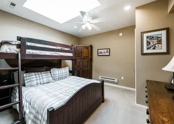 Silver King by All Seasons Resort Lodging hotel thumbnail 6