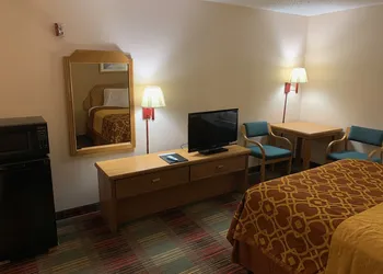 Budgetinn & Suites hotel thumbnail 3