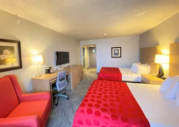 Penticton Lakeside Resort and Conference Centre hotel thumbnail 4