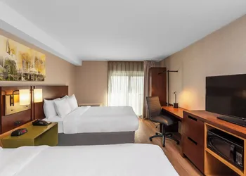 Comfort Inn Parry Sound hotel thumbnail 7