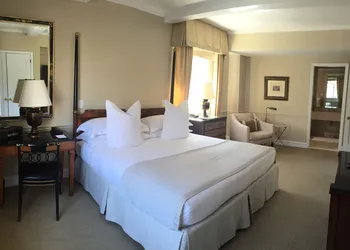 The Lowell hotel thumbnail 8