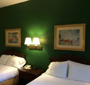 Ruskin Inn Hotel hotel detail image 5
