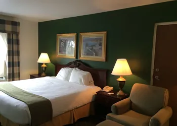 Ruskin Inn Hotel hotel thumbnail 6