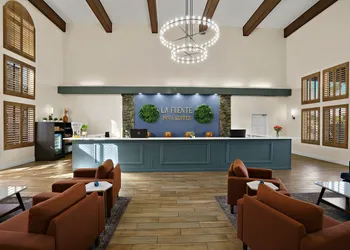 La Fuente Inn & Suites hotel thumbnail 5