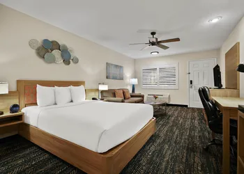 La Fuente Inn & Suites hotel thumbnail 8