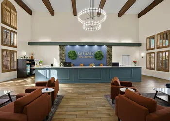 La Fuente Inn & Suites hotel thumbnail 5