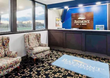 Baymont by Wyndham Bay City hotel thumbnail 2