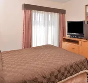 Americas Best Value Inn & Suites St. Cloud hotel detail image 7