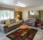 Econo Lodge hotel detail image 4