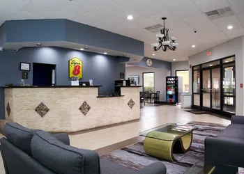 Super 8 by Wyndham Garysburg/Roanoke Rapids hotel thumbnail 6