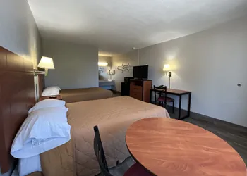 EZ Travel Inn hotel thumbnail 5