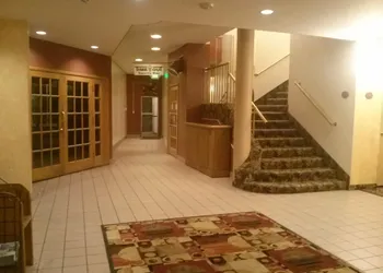 Val U Stay Inn and Suites hotel thumbnail 2