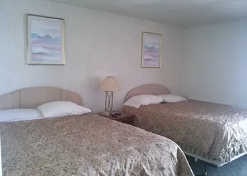 Val U Stay Inn and Suites hotel thumbnail 5