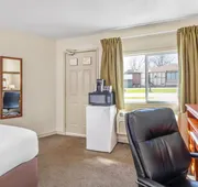 Travelodge by Wyndham Gananoque hotel detail image 5