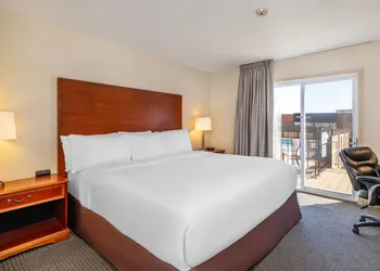 Travelodge by Wyndham Gananoque hotel thumbnail 6