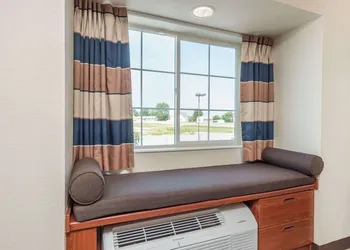 Microtel Inn & Suites by Wyndham Sainte Genevieve hotel thumbnail 7