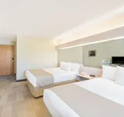 Microtel Inn & Suites by Wyndham Sainte Genevieve hotel detail image 5