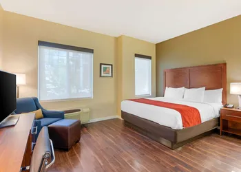 Comfort Inn & Suites near Ontario Airport hotel thumbnail 7