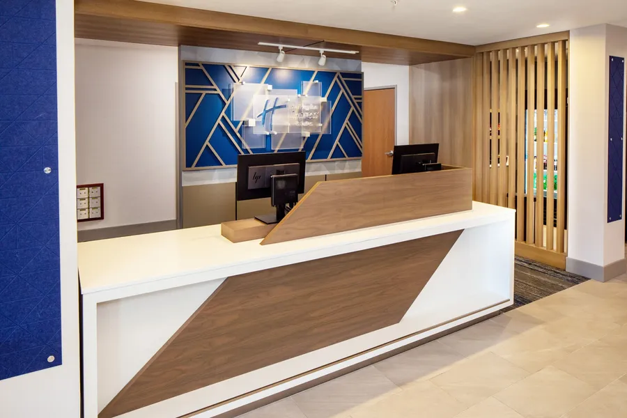 Holiday Inn Express & Suites Los Alamos Entrada Park by IHG hotel detail image 2