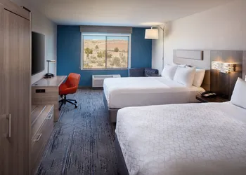 Holiday Inn Express & Suites Los Alamos Entrada Park by IHG hotel thumbnail 6