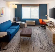 Holiday Inn Express & Suites Los Alamos Entrada Park by IHG hotel detail image 7