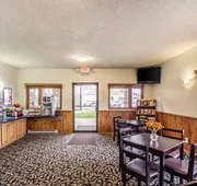 Econo Lodge Waupaca hotel detail image 3
