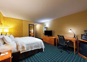 Fairfield Inn by Marriott Battle Creek hotel thumbnail 6
