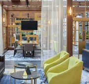 DoubleTree by Hilton Hotel Newark Airport hotel detail image 5