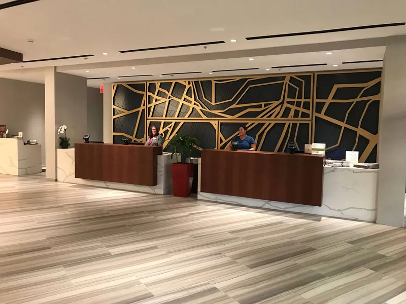 DoubleTree by Hilton Hotel Newark Airport hotel detail image 6