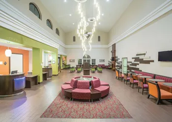 La Quinta Inn & Suites by Wyndham Conference Center Prescott hotel thumbnail 2