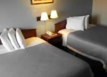 Columbus Motel hotel thumbnail 7