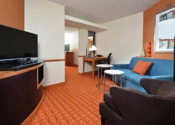 Fairfield Inn & Suites by Marriott hotel thumbnail 6
