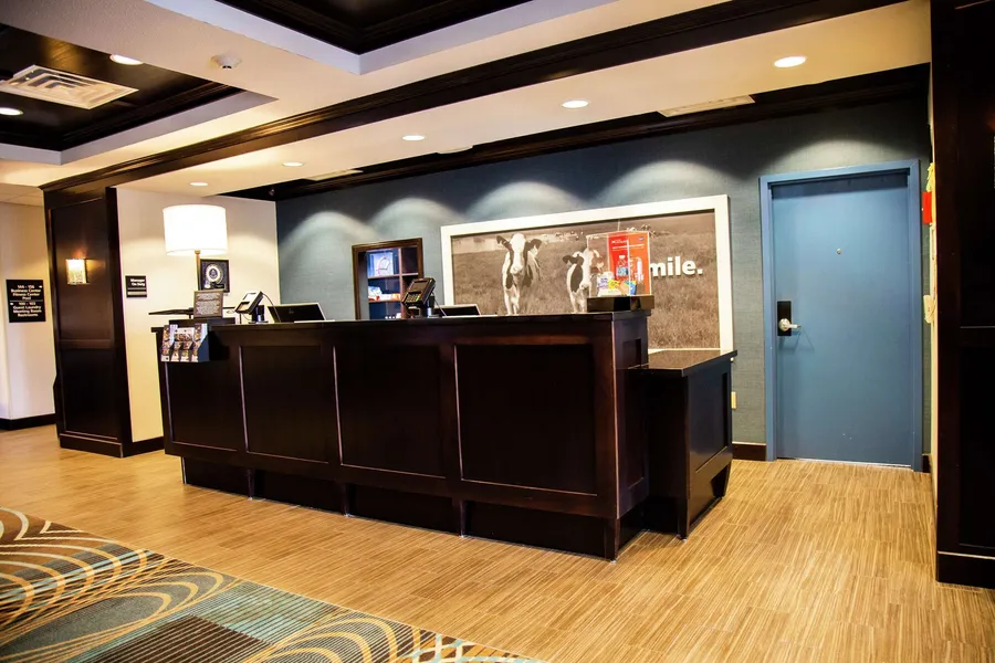 Hampton Inn & Suites Sharon hotel detail image 6