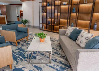 DoubleTree by Hilton New Bern Riverfront hotel thumbnail 2